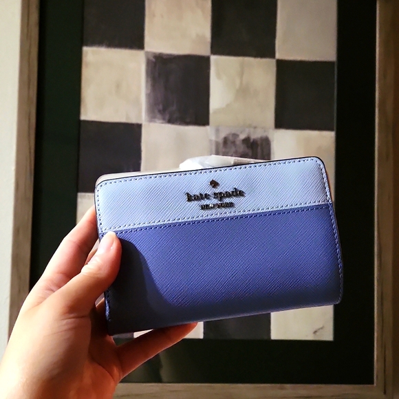 kate spade Handbags - NEW KATE SPADE BLUE COLOR BLOCK WALLET